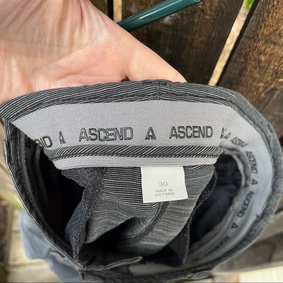 Ascend Men’s Board Shorts Sz 30 - Picture 4 of 11